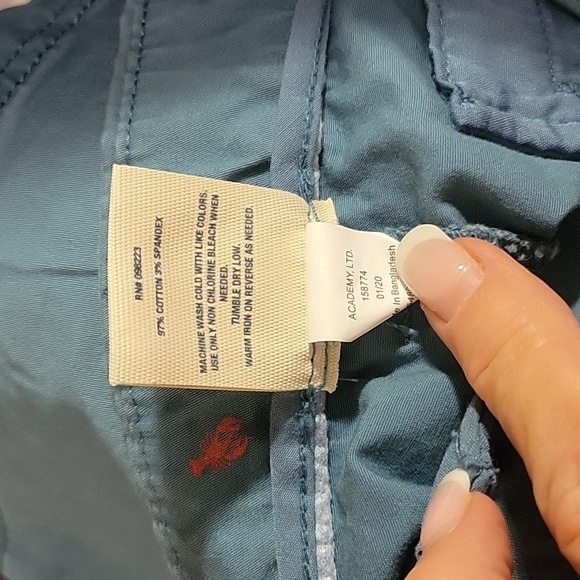 525 NWOT Magellan Outdoors Shorts - Picture 6 of 10